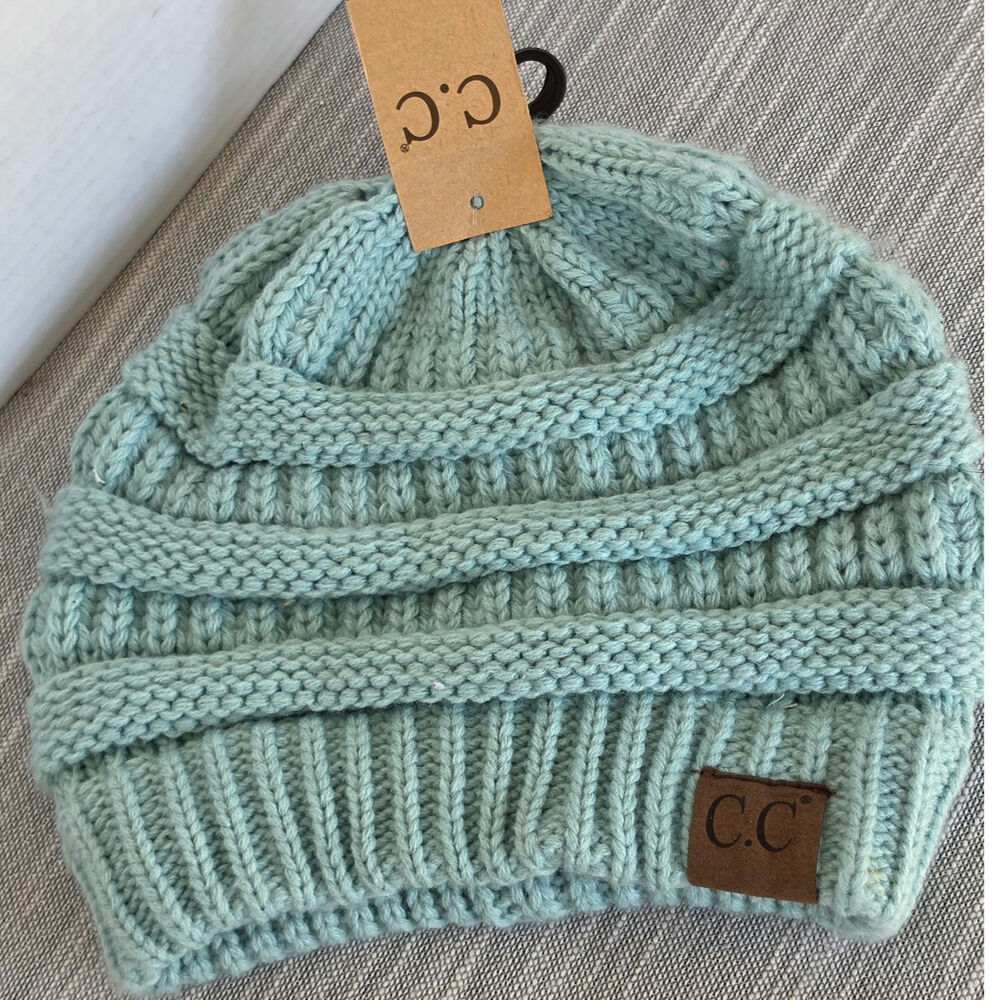 NWT C.C. Exclusives Cable Knit Beanie Hat Mint Green Cozy Winter Ski Snowboard